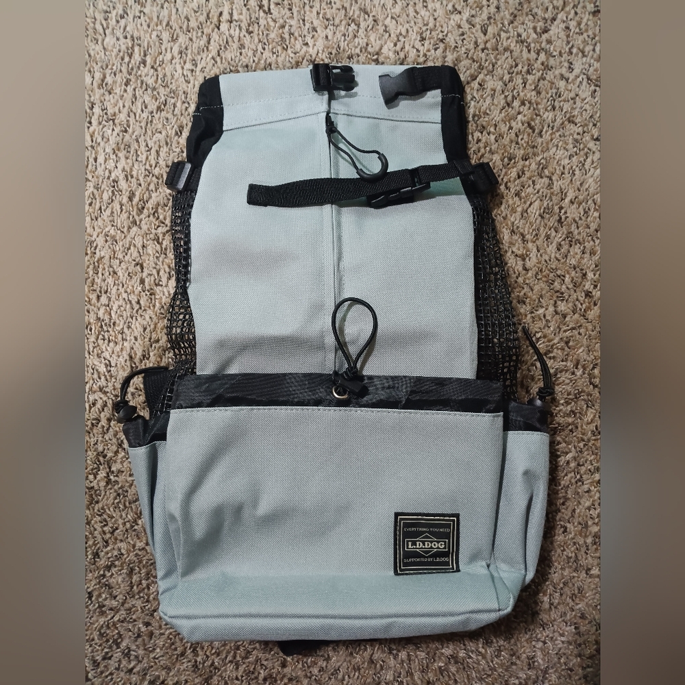 L.D.DOG 19" in Outdoor Travel Puppy Dog Backpack Brand New Unused!!